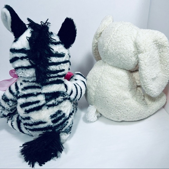 Two‎ Stuffed Animals - Picture 2 of 8